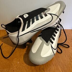 Nike Black and White Soccer cleats size 7 ghost laces